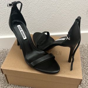 Heels Tecy Black Leather